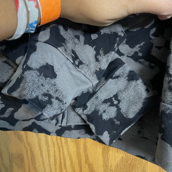 NWOT Puma summer full zip causal tie dye, water color jacket - Picture 5 of 6